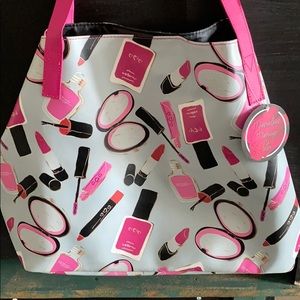 🌸 MAKEUP TOTE 🌸